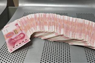 状态不佳！班凯罗半场8中3&三分3中0拿6分 出现4失误&正负值-15